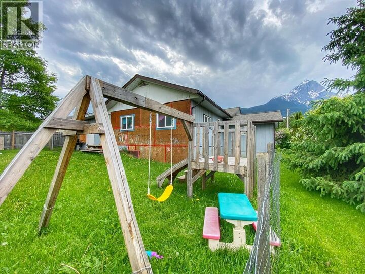 Property Photo:  4225 12th Avenue  BC V0J 2J0 