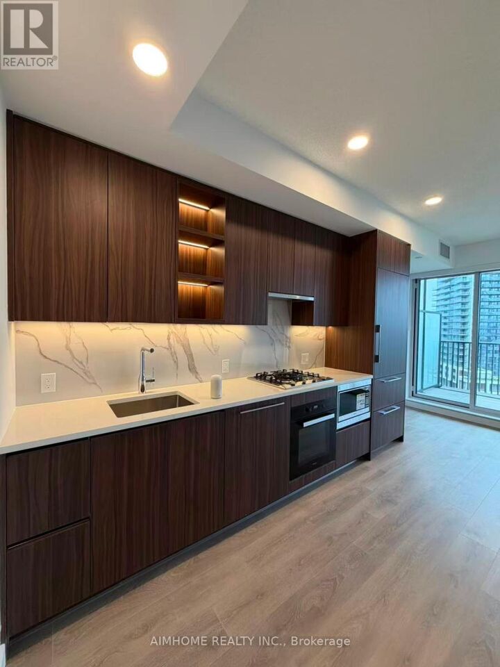 Property Photo:  18 Esther Shiner Boulevard 1116  ON M2K 0J7 