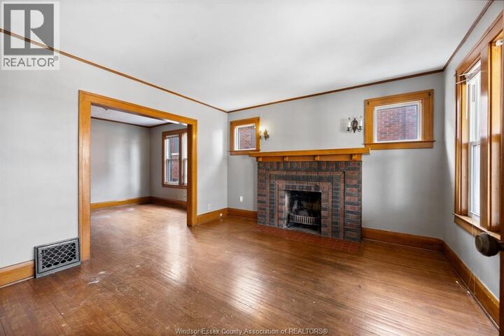 Property Photo: 636 Partington Avenue ON N9B 2N7