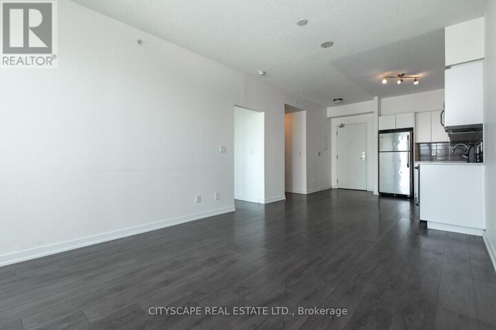 Property Photo:  150 East Liberty Street 1417  ON M6K 3R5 