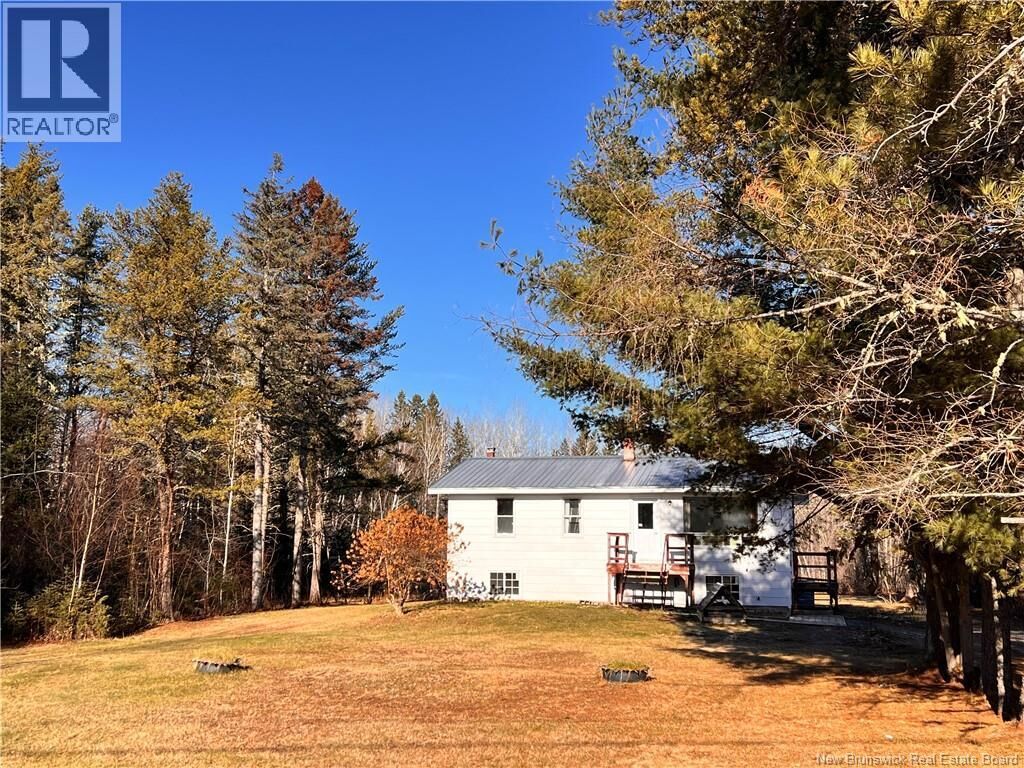 Property Photo: 2758 Sainte-Anne Road NB E2A 3Y3