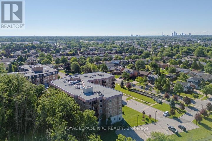 Property Photo: 8111 Forest Glen Drive 220 ON L2H 2Y7