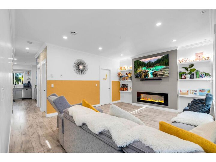 Property Photo: 7247 140 Street 23 BC V3W 1K8