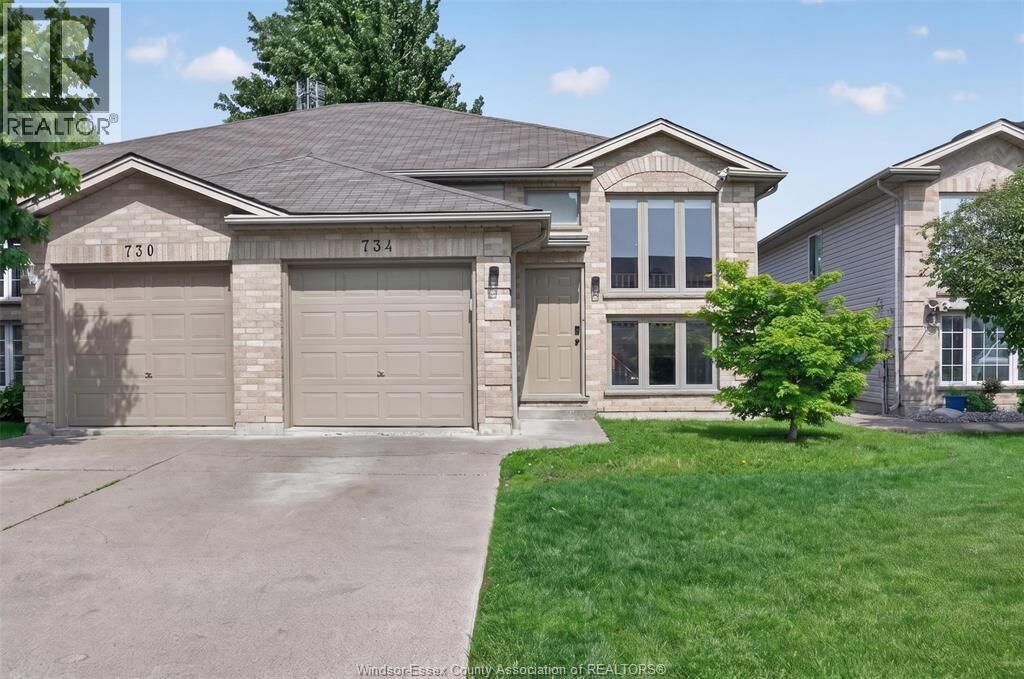 Property Photo:  734 Michael  ON N8N 5A3 