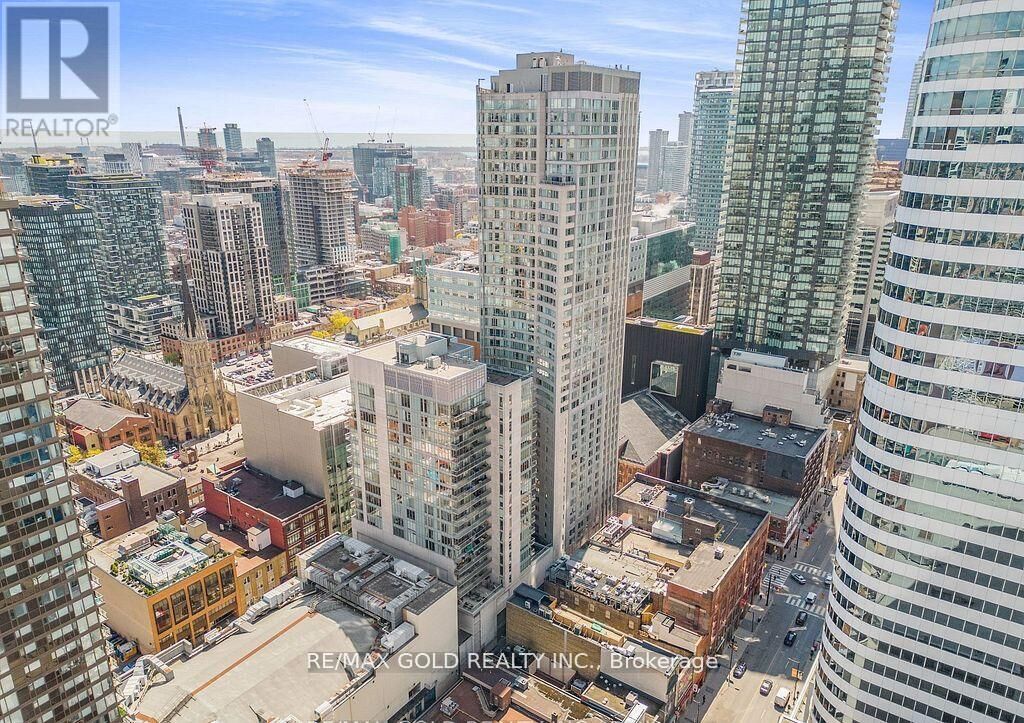 Property Photo:  200 Victoria Street 1506  ON M5B 1V8 