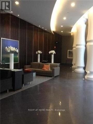 Property Photo: 5168 Yonge Street 3506 ON M2N 0G1