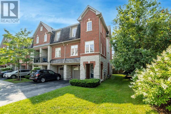 Property Photo: 1701 Finch Avenue 44 ON L1V 0B7