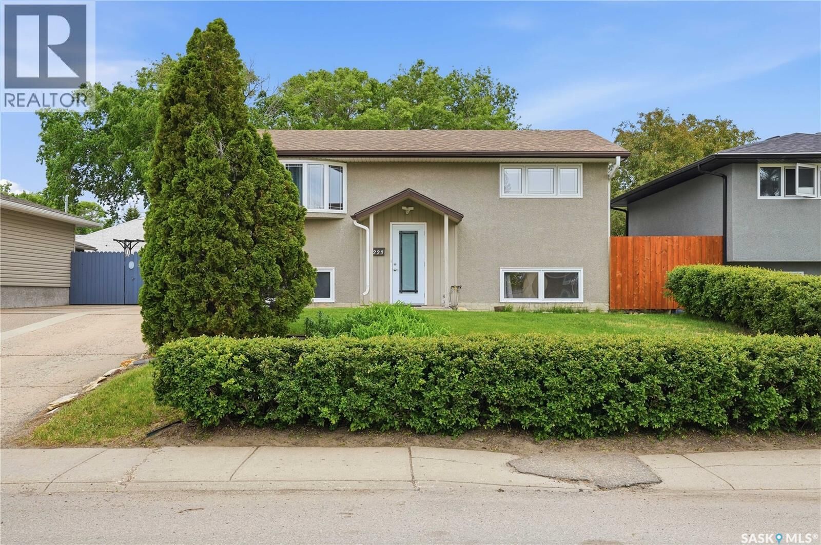 Property Photo: 1223 Warner Street SK S6H 6G9