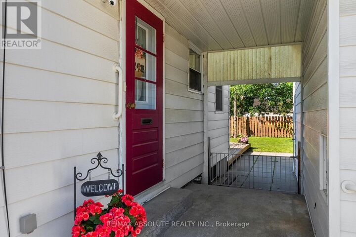 Property Photo: 232 Alicia Street ON K7S 1H2