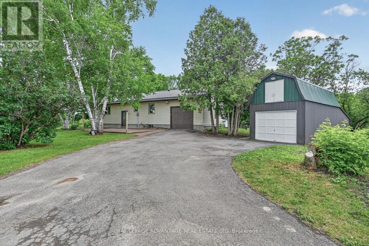 83 Broadview Avenue West — photo 1
