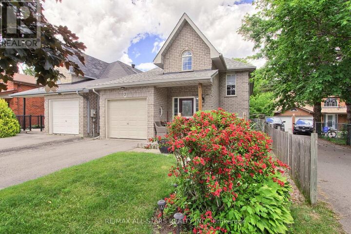 Property Photo: 7 John Harvey Street ON L9P 1C3