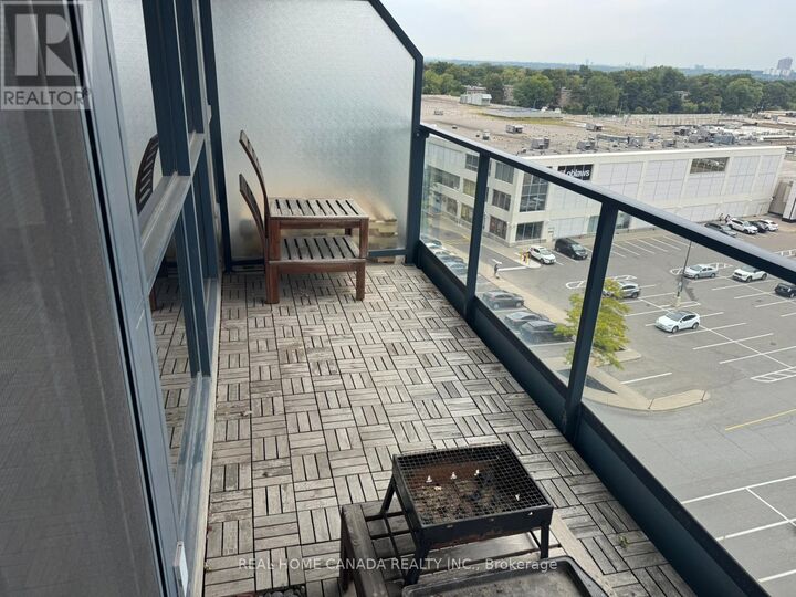 Property Photo:  2885 Bayview Avenue 506  ON M2K 0A3 