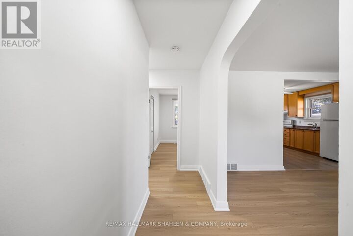 Property Photo:  769 Tennyson Avenue  ON L1H 3K5 