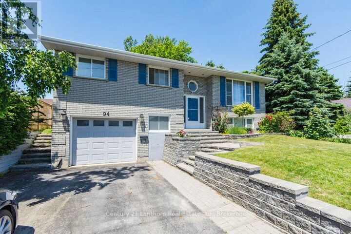 Property Photo: 94 North Murray Street ON K8V 2E7