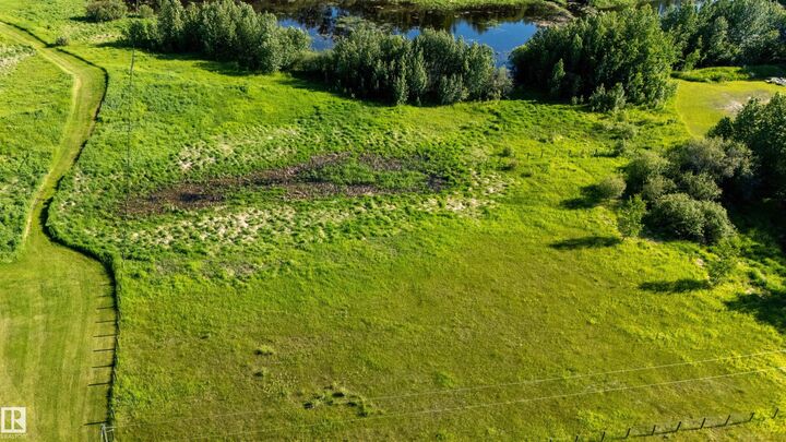 Property Photo:  20126L Twp Rd 502  AB T0B 4J2 