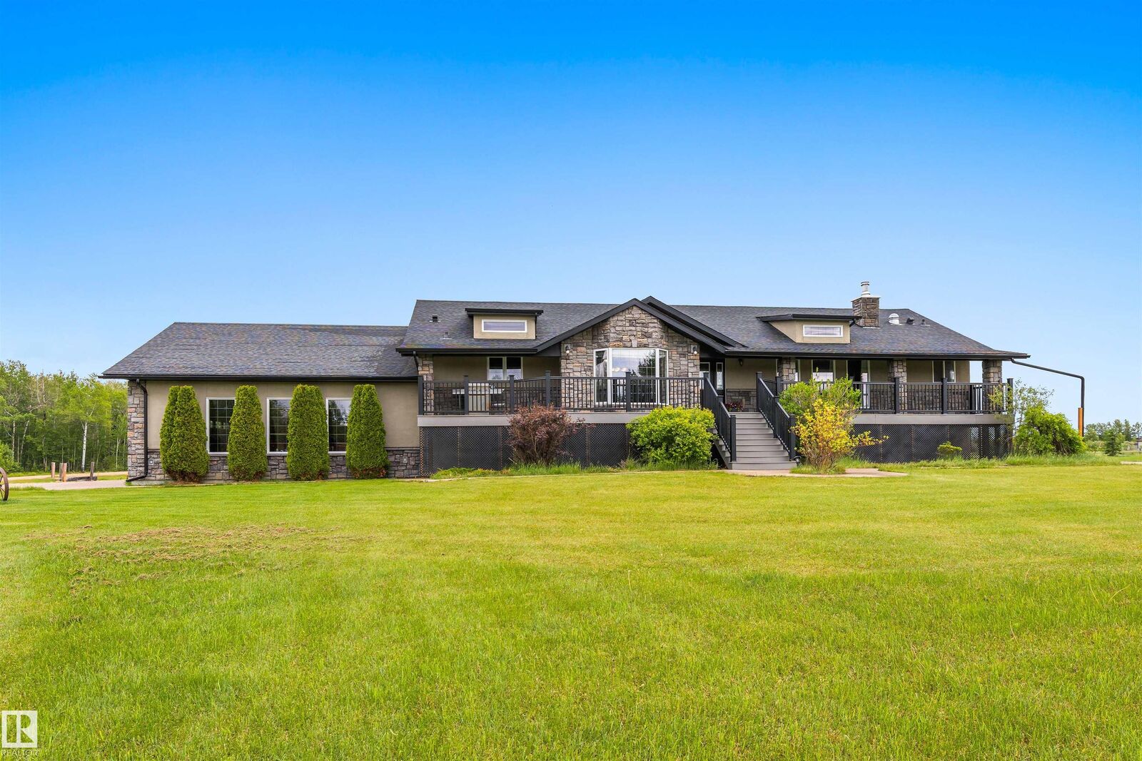 Property Photo: 105 49413 RR 81 AB T7A 1S6