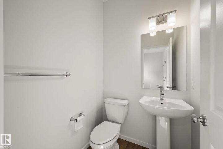 Property Photo:  138 Chappelle Drive SW  AB T6W 1A7 