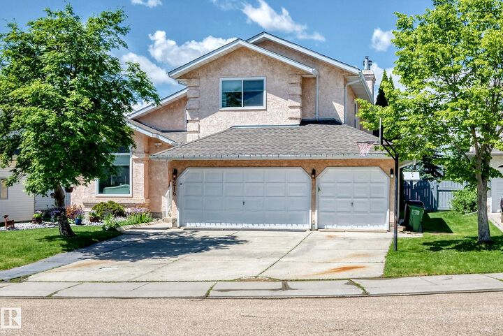 Property Photo:  4216 47 Street NW  AB T6L 6J5 