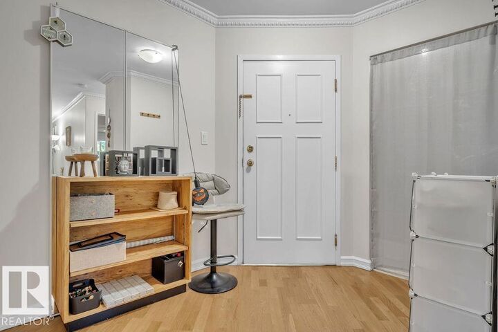 Property Photo:  2508 50 Street NW 113  AB T6L 6X9 