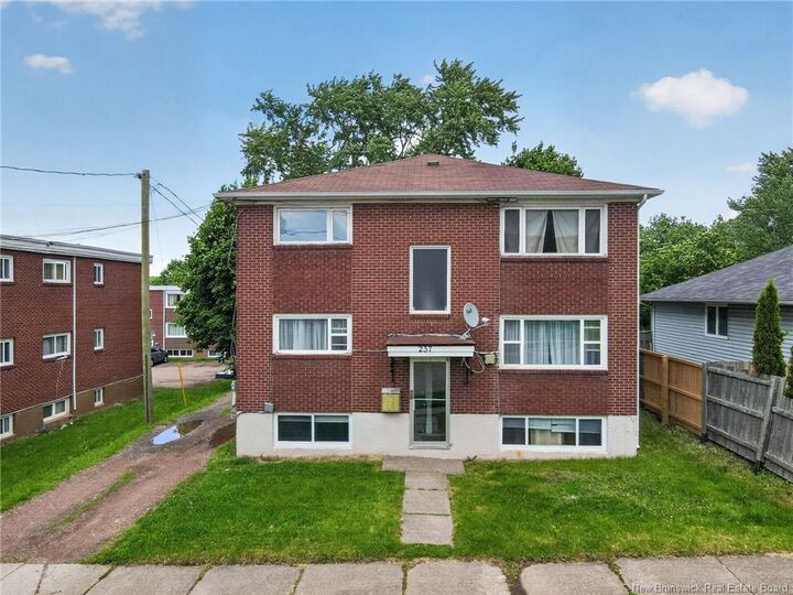 Property Photo:  237 Humphrey Street  NB E1C 6P5 
