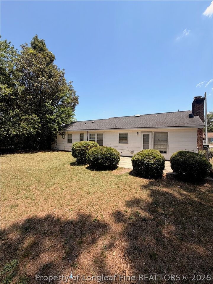 Property Photo: 606 Glensford Drive NC 28314