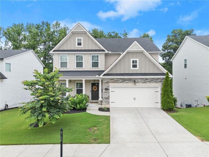 Property Photo: 4730 Sandy Creek Drive GA 30028