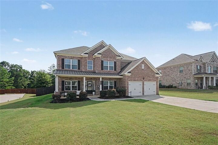 Property Photo: 3011 Centennial Court NE GA 30013