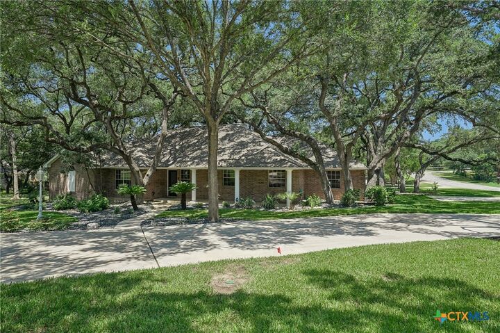 Property Photo:  9331 Gardenia Bend Drive  TX 78266 
