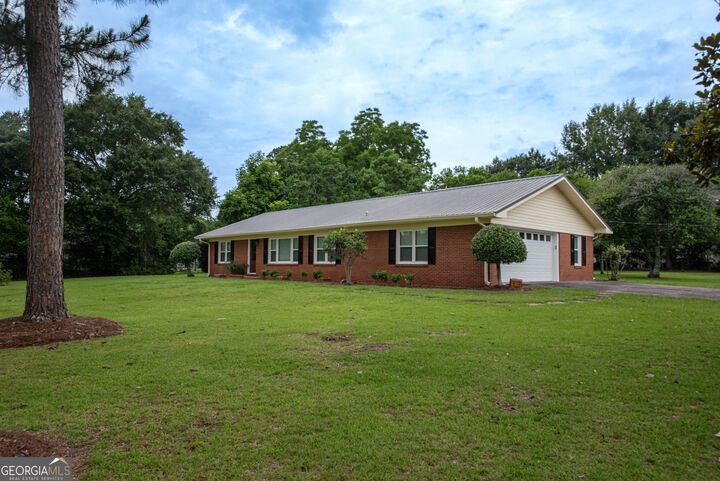 Property Photo:  281 Peggy Drive  GA 31030 