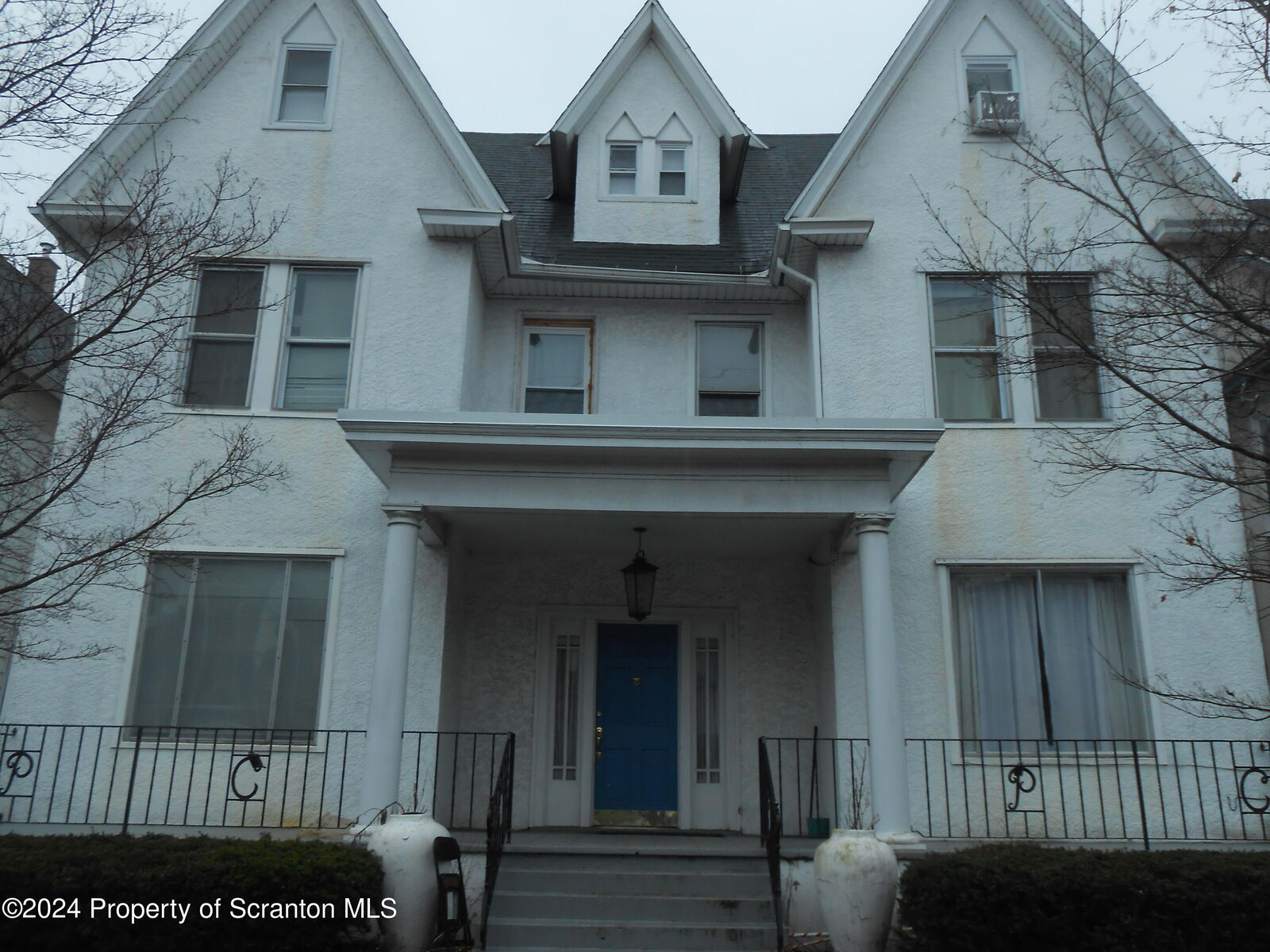 Property Photo:  622 N Main Avenue 1  PA 18504 