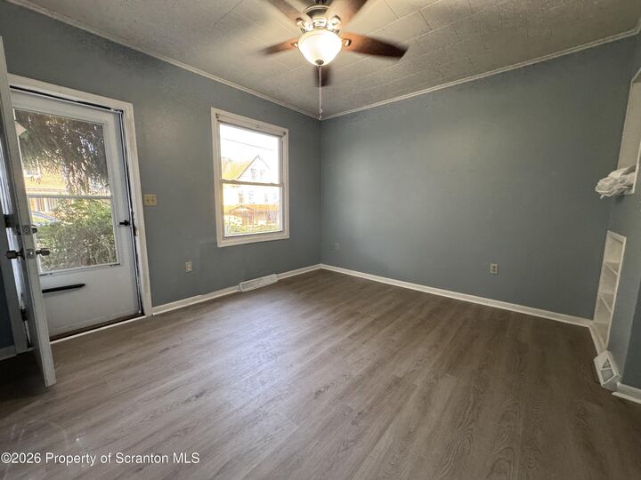 Property Photo:  233 Reese Street  PA 18505 