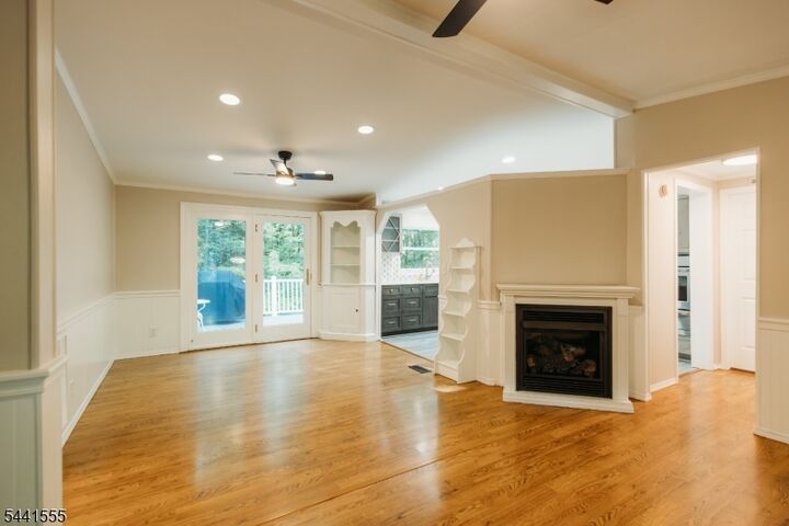 Property Photo:  7 New Myrtle Dr  NJ 07827 