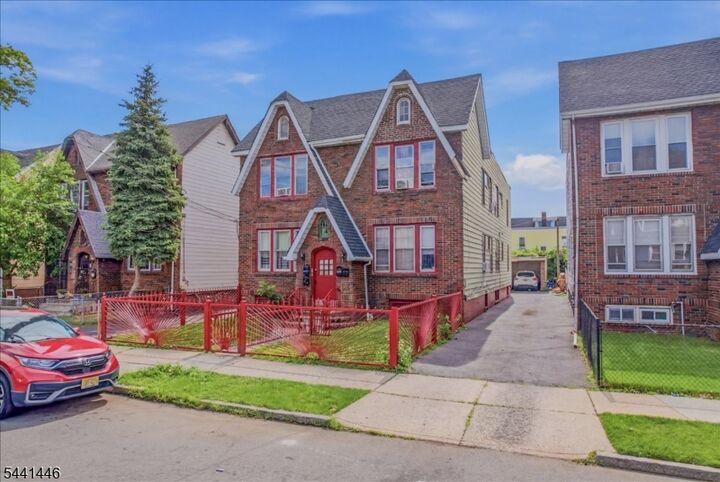 Property Photo:  200 Eastern Pkwy  NJ 07106 