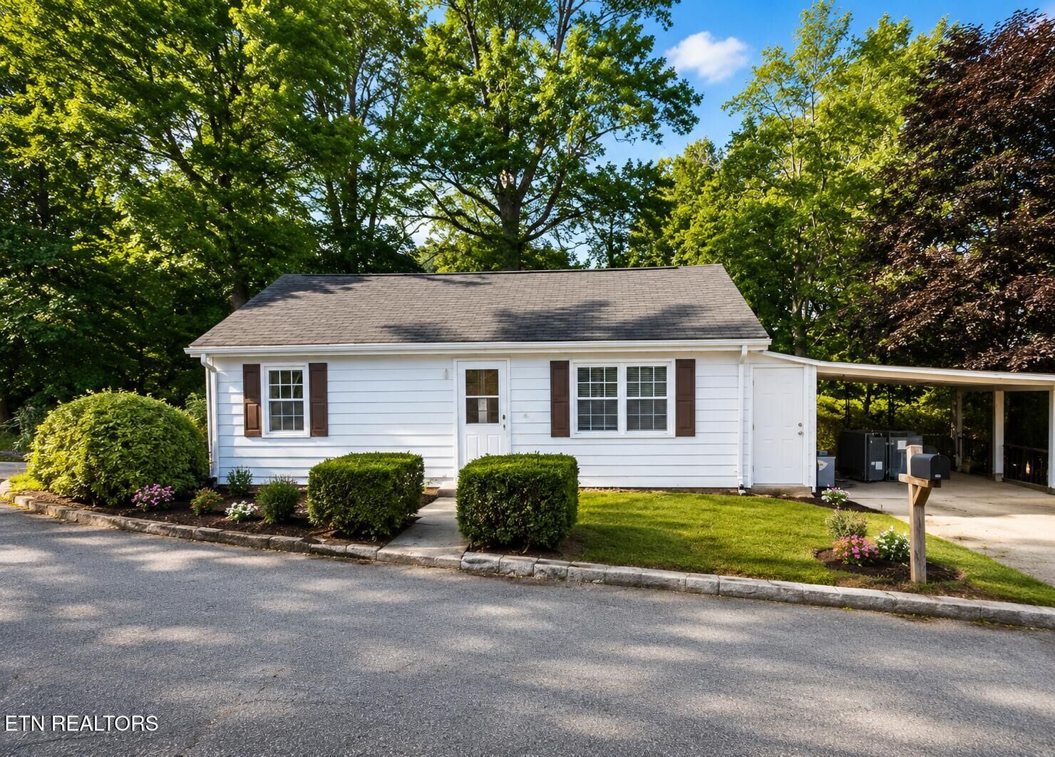 Property Photo:  108 Ridgewood Rd  TN 37748 