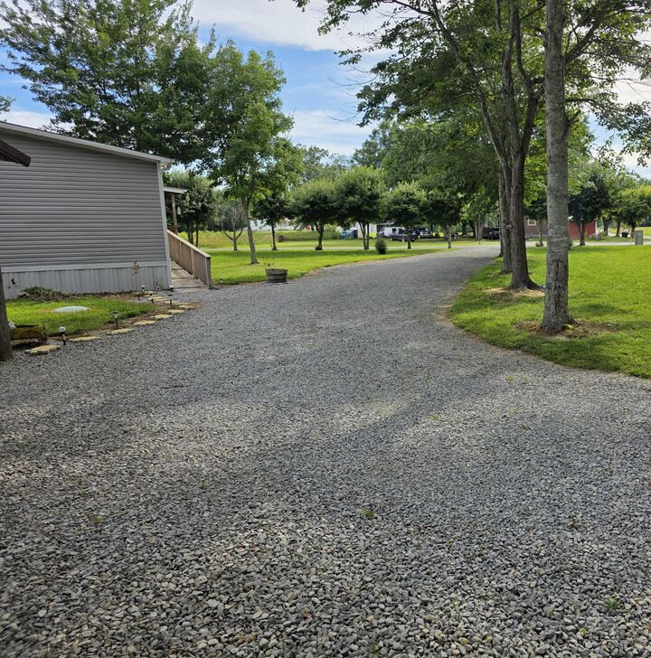 Property Photo:  323 McQueary Road  KY 42642 