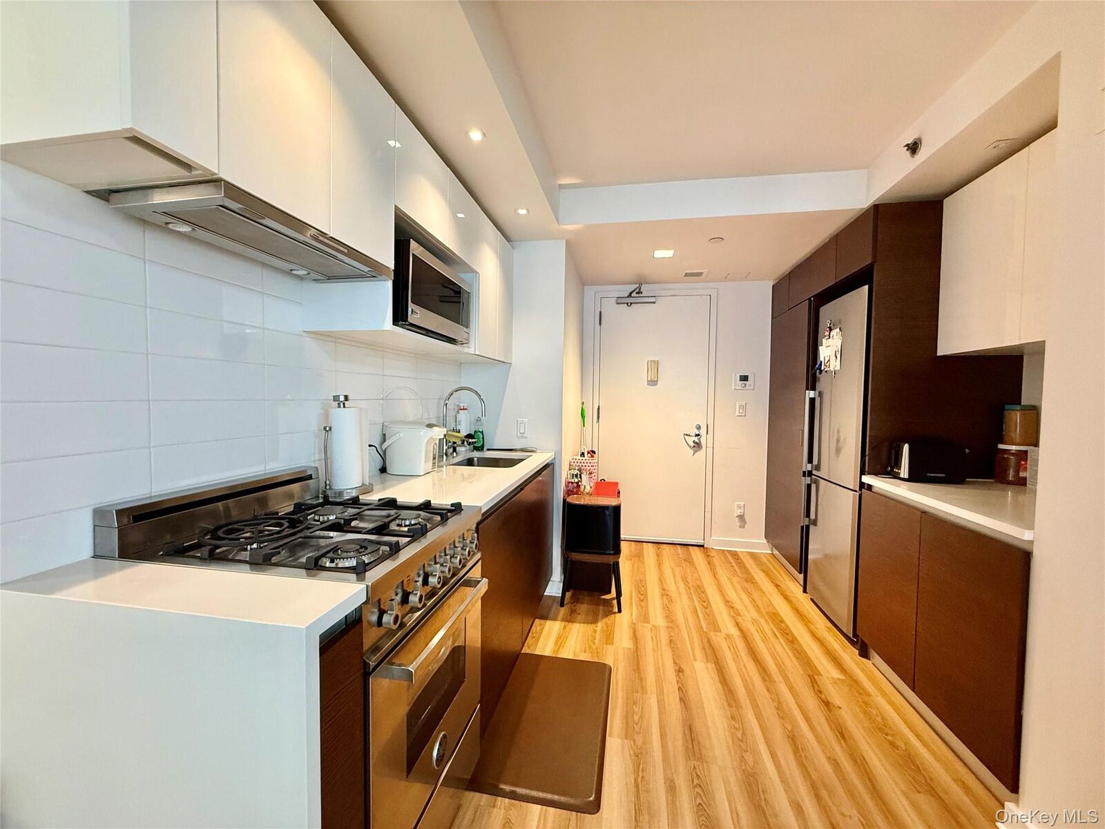 Property Photo: 3916 Prince Street 7H NY 11354