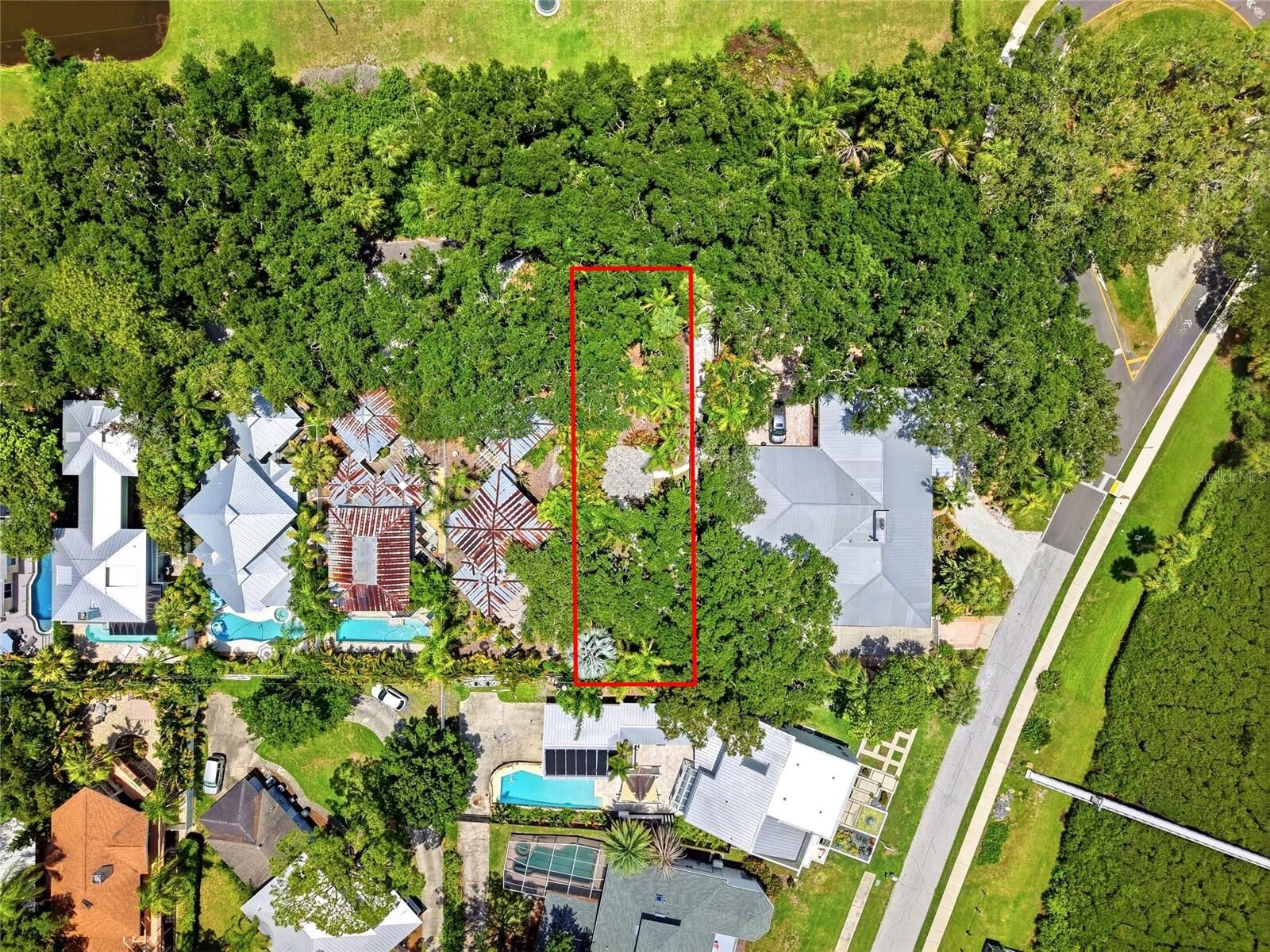 Property Photo:  Lot 14 E Marshall Street  FL 34695 