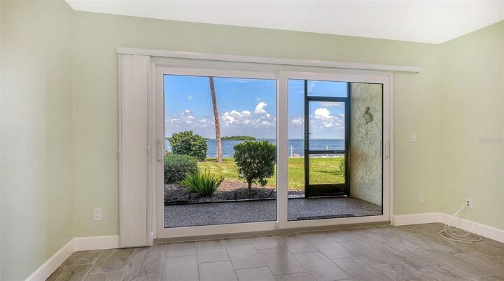 Property Photo: 4234 Gulf Of Mexico Drive M1 FL 34228