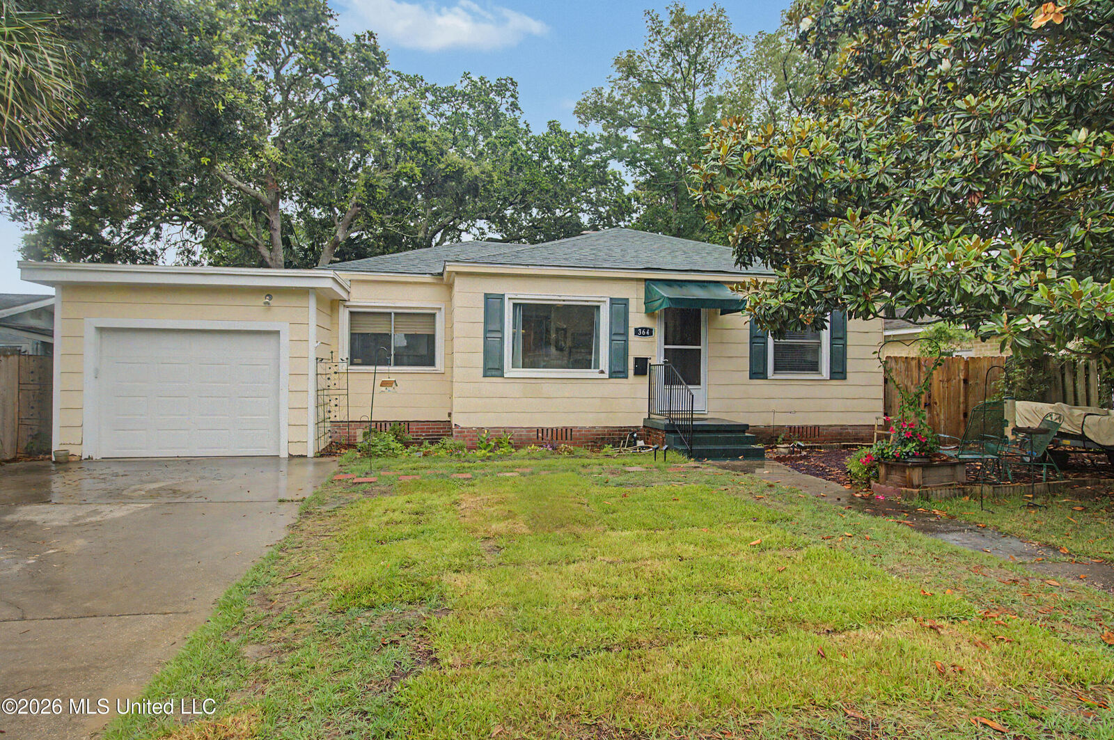 Property Photo:  364 Porter Avenue  MS 39530 