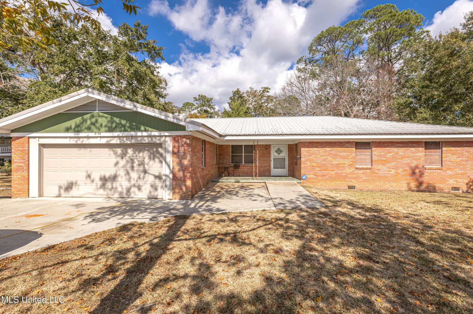 Property Photo: 2408 Callie Road MS 39553