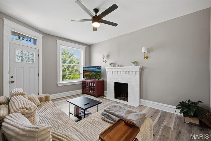 Property Photo: 5244 Neosho Street MO 63109