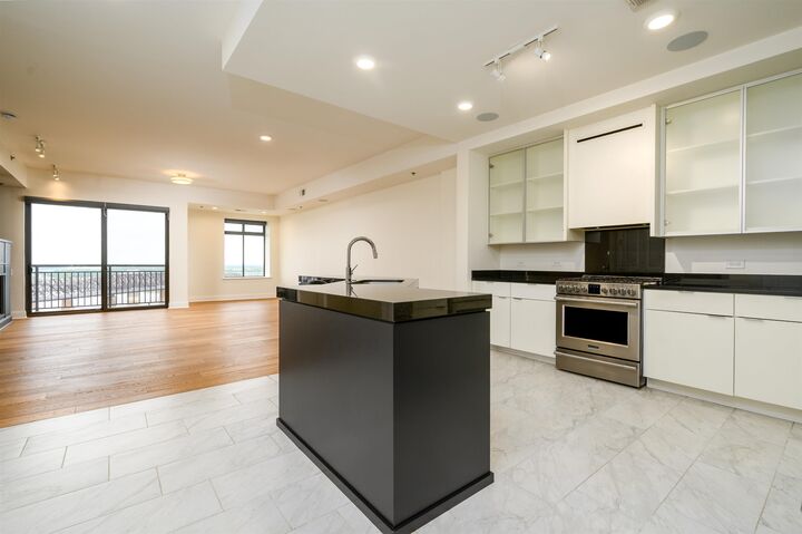 Property Photo:  717 Riverside Dr 1505  TN 38103 
