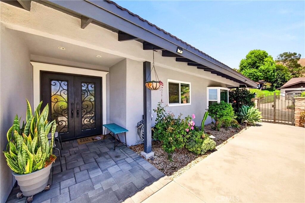 Property Photo: 12736 Carinthia CA 90601