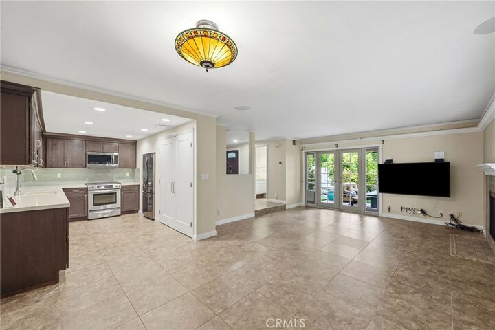 Property Photo: 2609 Calle Elegante CA 91360