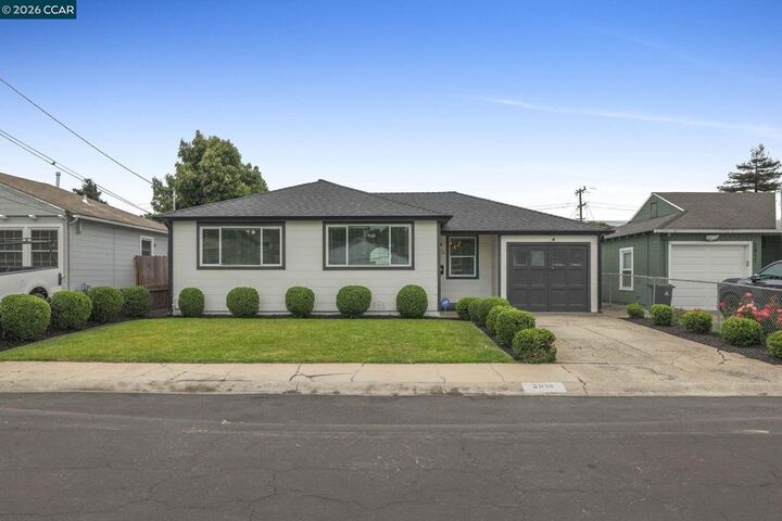 Property Photo:  2818 Greenwood Dr  CA 94806-3240 