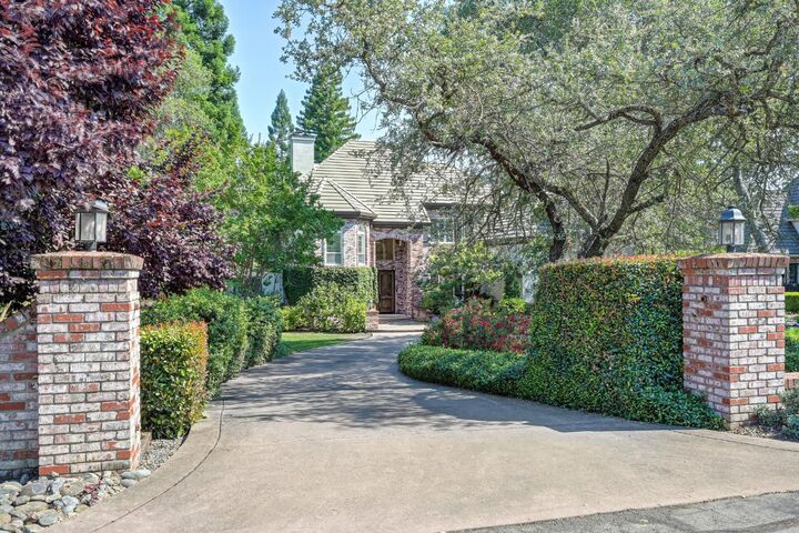 Property Photo: 7395 Shelborne Drive CA 95746