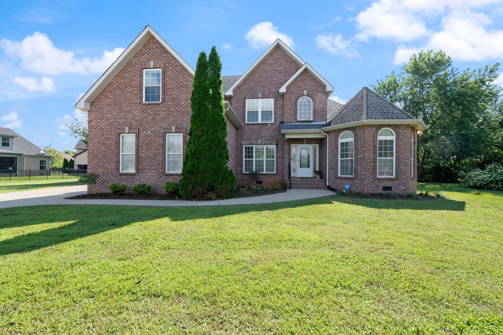 Property Photo:  751 Mack Ct  TN 37130 