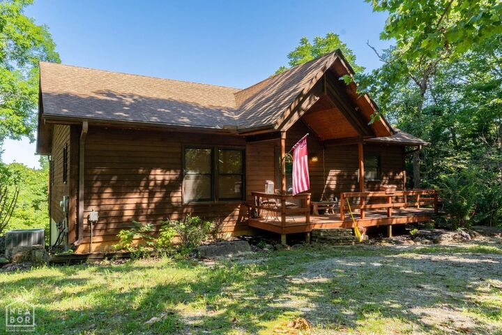 Property Photo:  312 Shadow Oak  AR 72554 