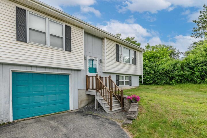 Property Photo:  201 Bank Street Extension  NH 03766 