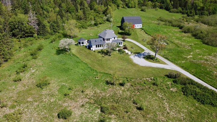 Property Photo: 450 Hillsdale Road NS B1K 1W7